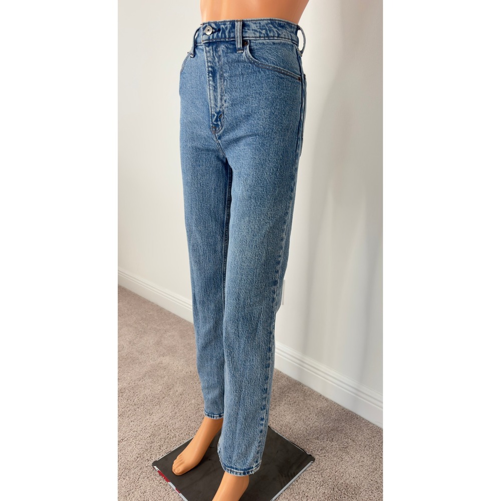 Abercrombie & Fitch The 90s Straight Ultra High Rise Jeans Medium Wash 24 00R - Picture 10 of 16
